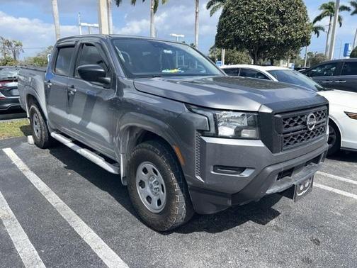 2022 Nissan Frontier S