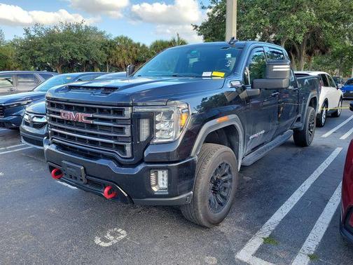 Onyx Black 2022 GMC Sierra 2500 AT4