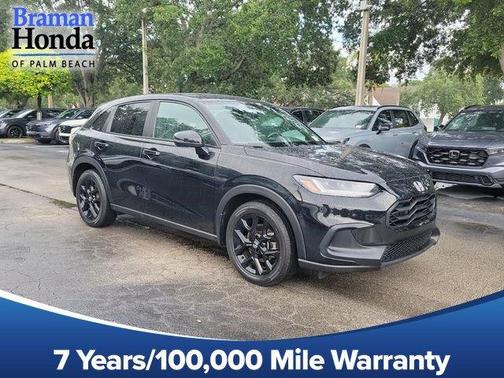 Crystal Black Pearl 2024 Honda HR-V Sport