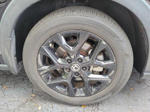 Crystal Black Pearl 2024 Honda HR-V Sport