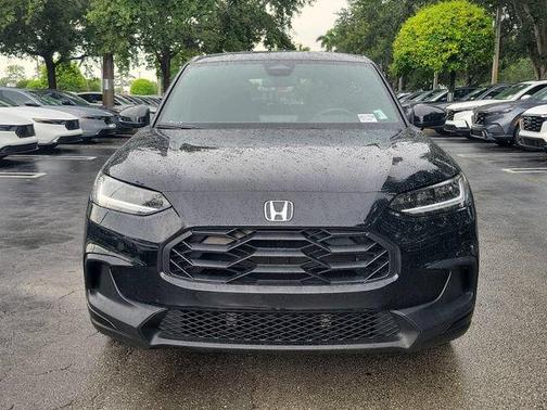 Crystal Black Pearl 2024 Honda HR-V Sport