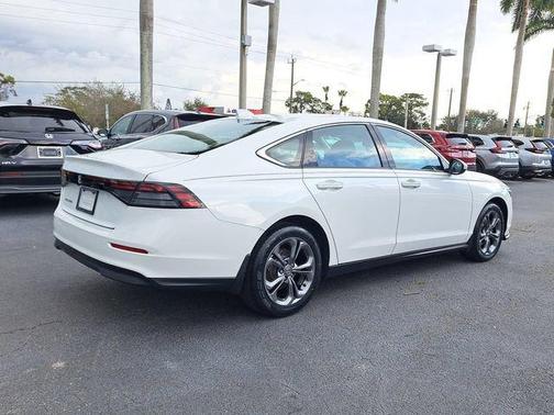 2023 Honda Accord EX