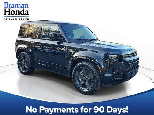 2024 Land Rover Defender P400 X-Dynamic SE