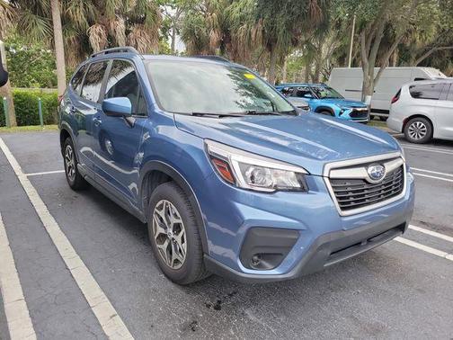 Horizon Blue Pearl 2020 Subaru Forester Premium