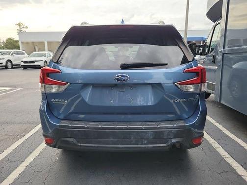 Horizon Blue Pearl 2020 Subaru Forester Premium