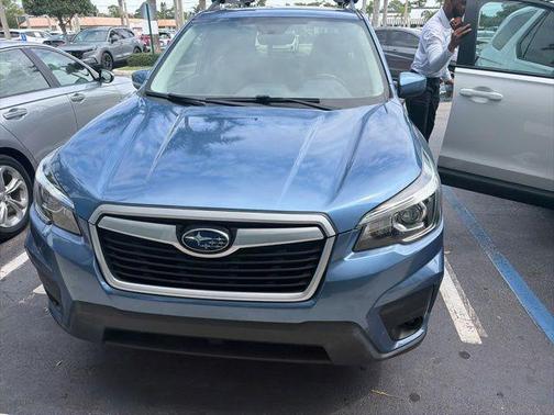 Horizon Blue Pearl 2020 Subaru Forester Premium