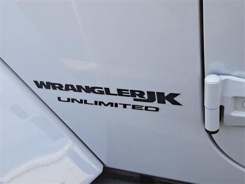 2018 Jeep Wrangler JK Unlimited Altitude