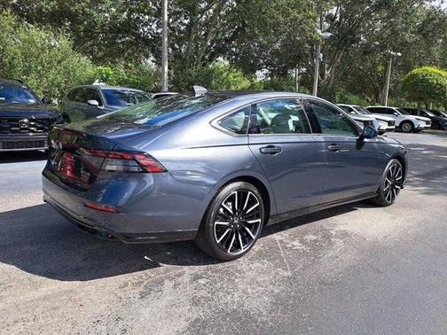 2025 Honda Accord Hybrid Touring