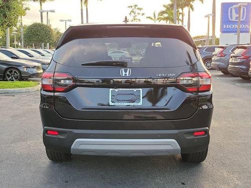 Crystal Black Pearl 2024 Honda Pilot EX-L