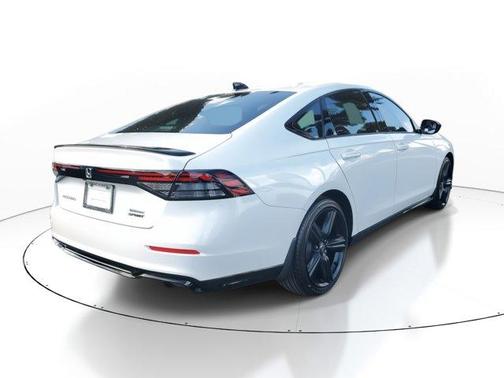 2025 Honda Accord Hybrid Sport-L