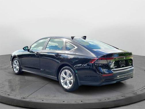 Crystal Black Pearl 2025 Honda Accord LX