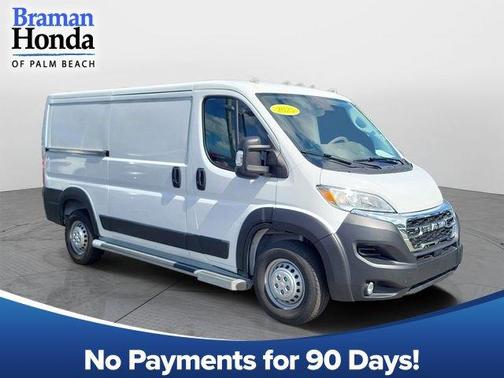 Bright White Clearcoat 2025 RAM ProMaster 2500 Base
