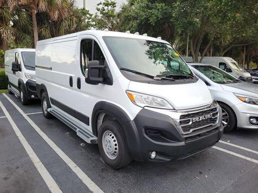 Bright White Clearcoat 2025 RAM ProMaster 2500 Base