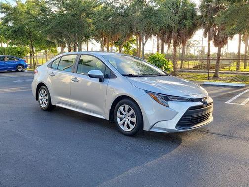 Classic Silver Metallic 2025 Toyota Corolla LE