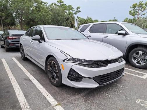 2023 Kia K5 GT-Line