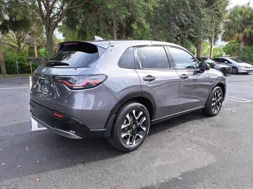 Modern Steel Metallic 2026 Honda HR-V EX-L