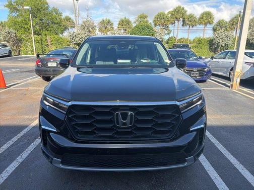 Crystal Black Pearl 2025 Honda Pilot EX-L