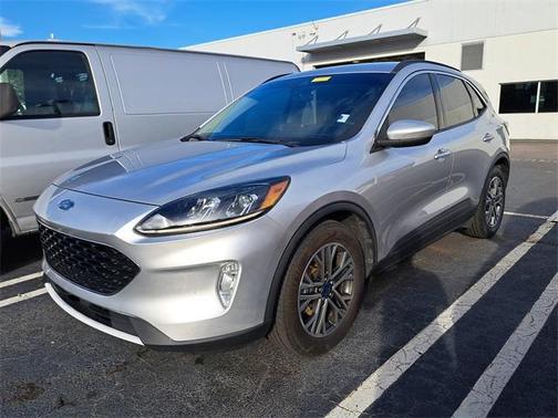 2020 Ford Escape SEL