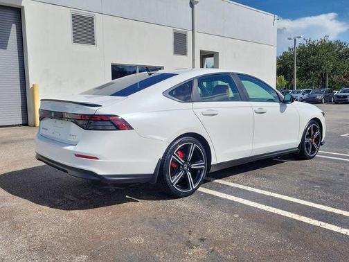 Platinum White Pearl 2024 Honda Accord Hybrid Sport