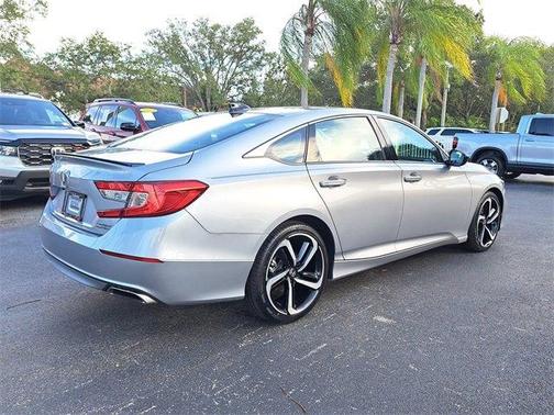 2022 Honda Accord Sport SE