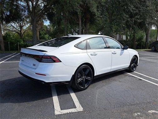 2023 Honda Accord Hybrid Sport-L