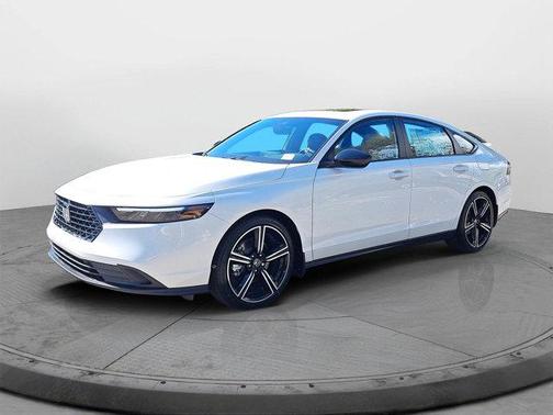 Platinum White Pearl 2026 Honda Accord Hybrid Sport