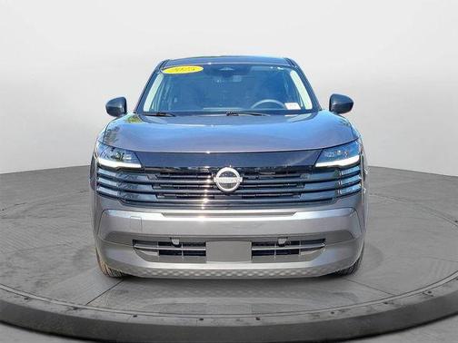 Gun Metallic 2025 Nissan Kicks S