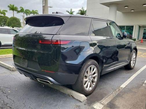 Santorini Black 2025 Land Rover Range Rover Sport P360 SE