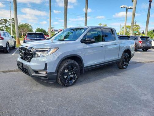 Sonic Gray Pearl 2025 Honda Ridgeline Black Edition