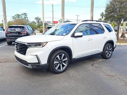 2025 Honda Pilot Touring