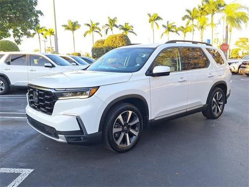 2025 Honda Pilot Touring