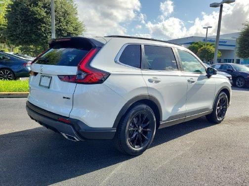 Platinum White Pearl 2024 Honda CR-V Hybrid Sport-L