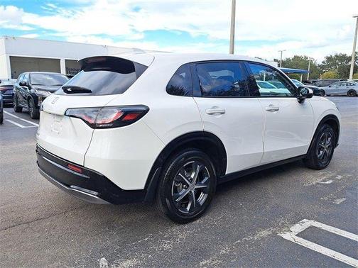 2025 Honda HR-V EX-L