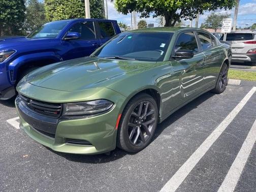 2020 Dodge Charger SXT