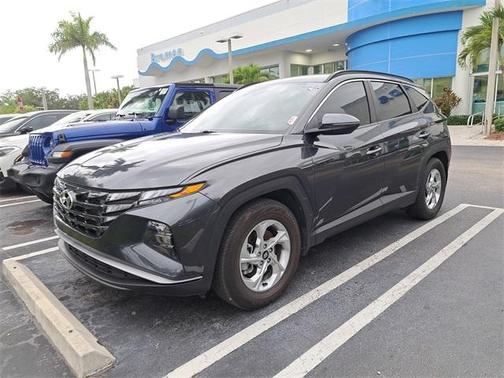 2022 Hyundai TUCSON SEL