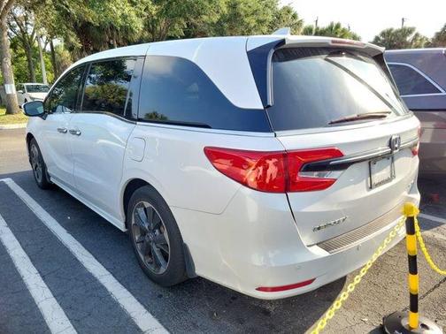 Platinum White Pearl 2024 Honda Odyssey Elite