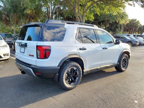 Platinum White Pearl 2026 Honda Passport TrailSport Elite