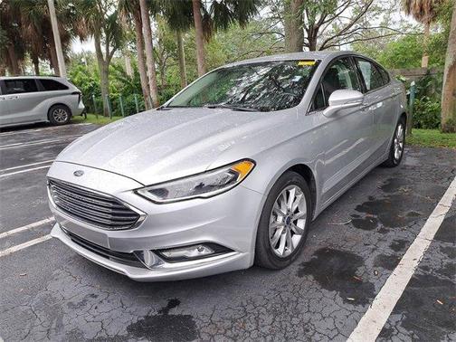 2017 Ford Fusion SE