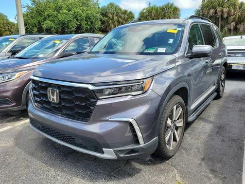 Modern Steel Metallic 2025 Honda Pilot Touring