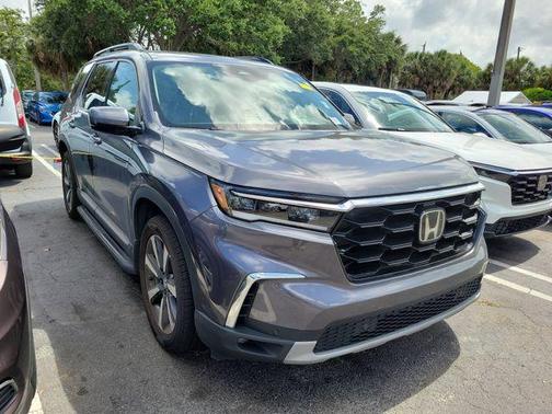 Modern Steel Metallic 2025 Honda Pilot Touring