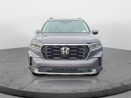 Modern Steel Metallic 2025 Honda Pilot Touring