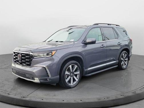 Modern Steel Metallic 2025 Honda Pilot Touring