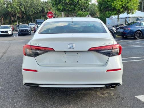 Platinum White Pearl 2024 Honda Civic Sport