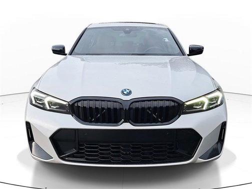 2023 BMW 330e 330e