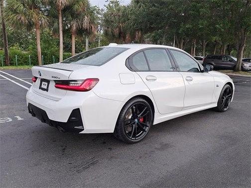2023 BMW 330e 330e