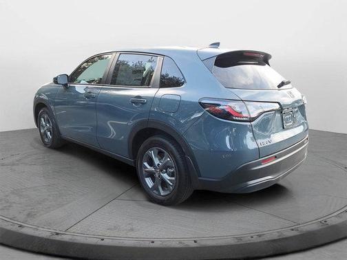 Pearl 2026 Honda HR-V LX