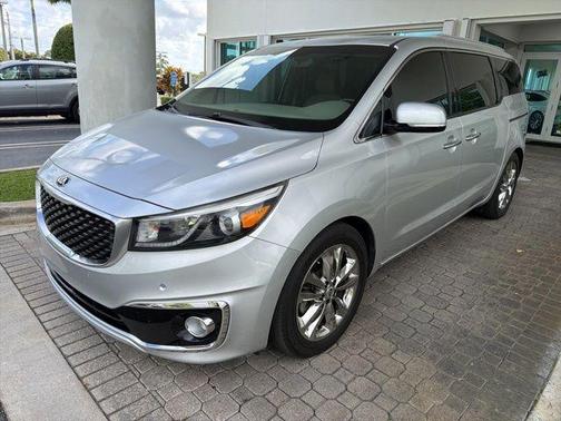 Bright Silver Metallic 2016 Kia Sedona SX-L