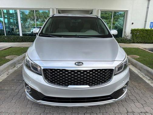 Bright Silver Metallic 2016 Kia Sedona SX-L