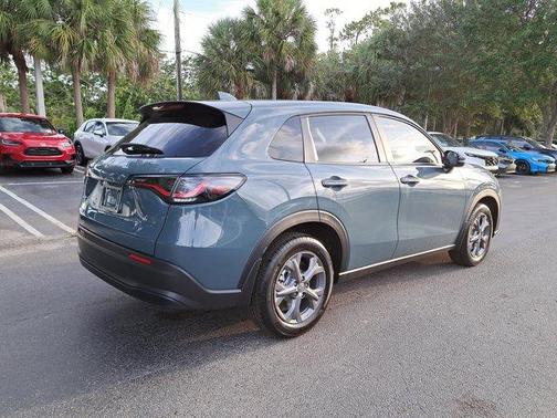 2026 Honda HR-V LX