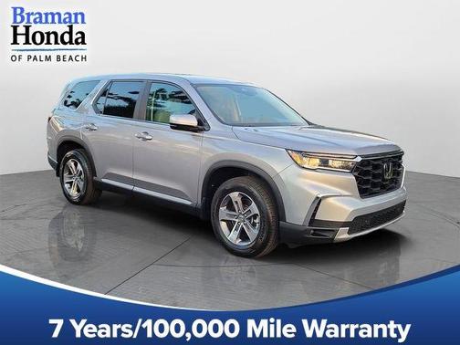 Lunar Silver Metallic 2024 Honda Pilot EX-L 7-Passenger
